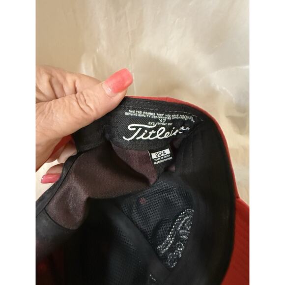 Red Titleist pro v1 fitted hat. OSFA - Picture 3 of 5